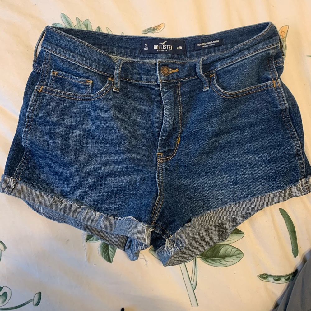☀️🌈Hollister Shorts!!☀️🌈